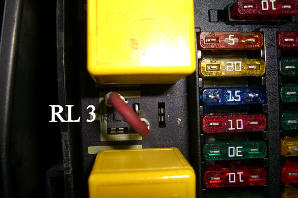 RL3 relay of the HEVAC can be jumpered to allow for use of early model HEVAC control pannel