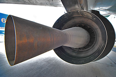 Aircraft turbine engine exhaust