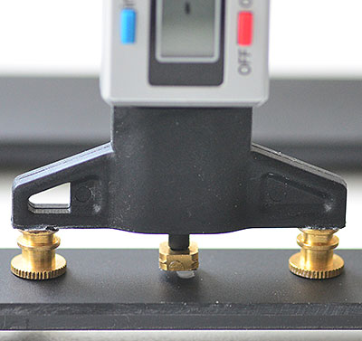 Digital depth gauge Digital depth gauge for precise film holder adjustments.