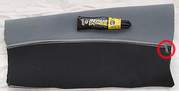 Neoprene lens pouch