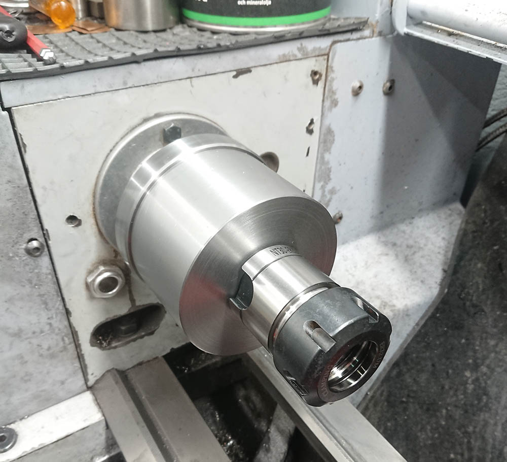 ISO3+-ER32 tool holder on a Emco maximat 11 lathe